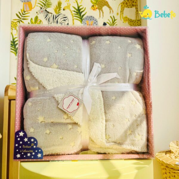 Couverture Bébé et Enfants Naf Naf